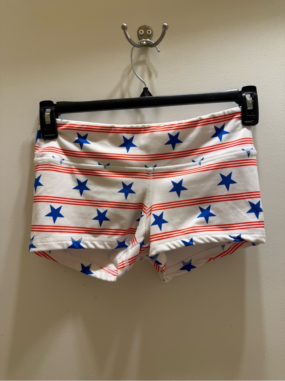 Small RWB Fleo shorts